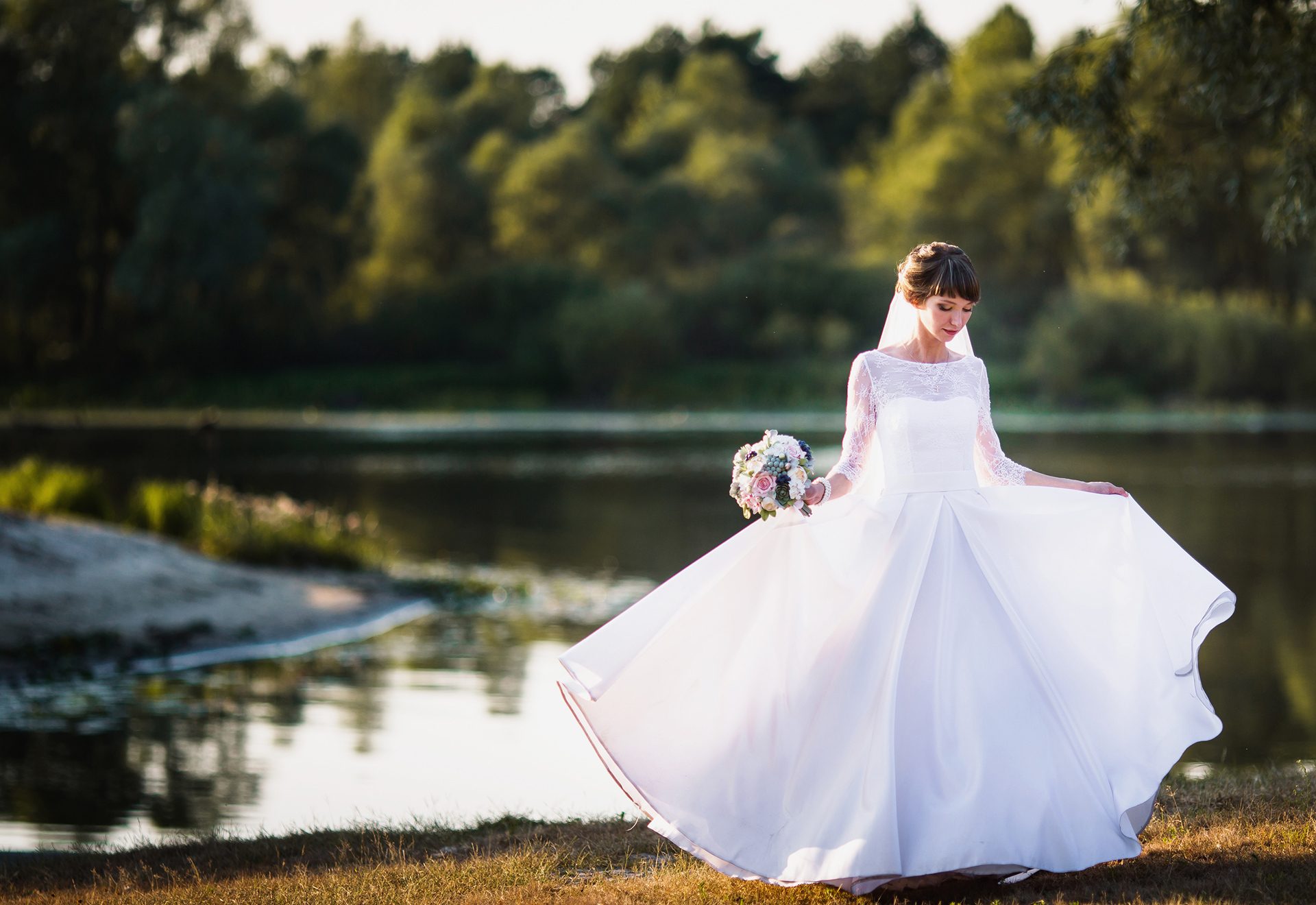 B & S Bridal Outlet Wedding Dress Shop in Ilkeston Derbyshire